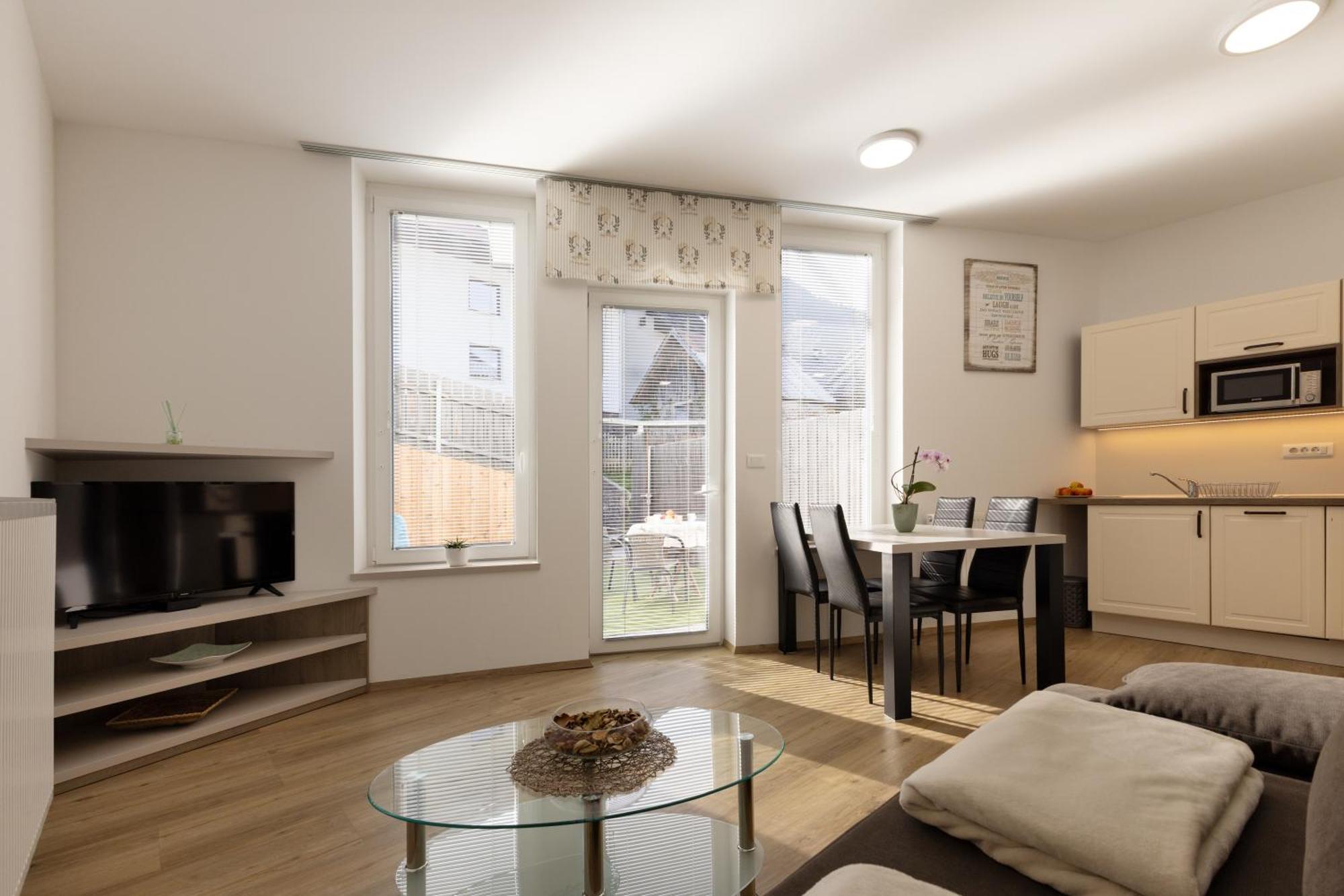 Apartmaji "La Vie Est Belle" Kranjska Gora Eksteriør bilde